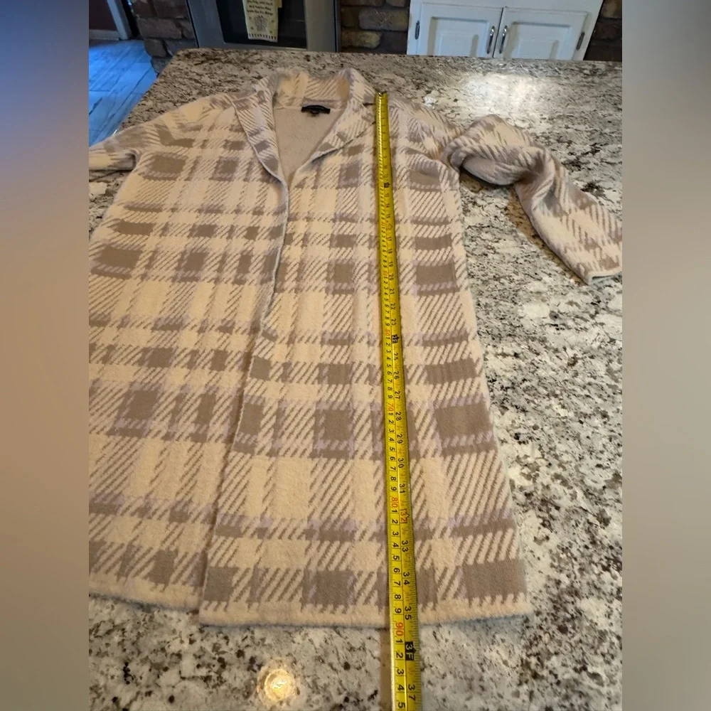 Ann Taylor Checkered Skirt Set in Cream and Tan - Picture 4 of 13